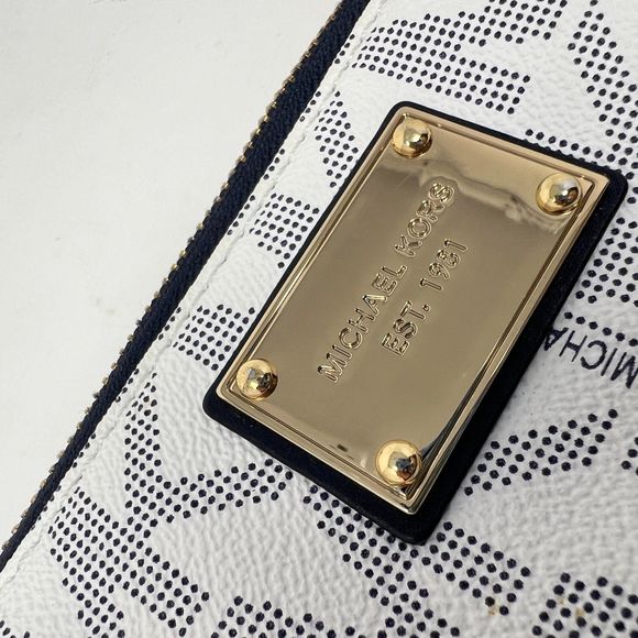 Michael Kors Jet Set wallet Continental Logo signature zip large checkbook ID - Picture 3 of 16